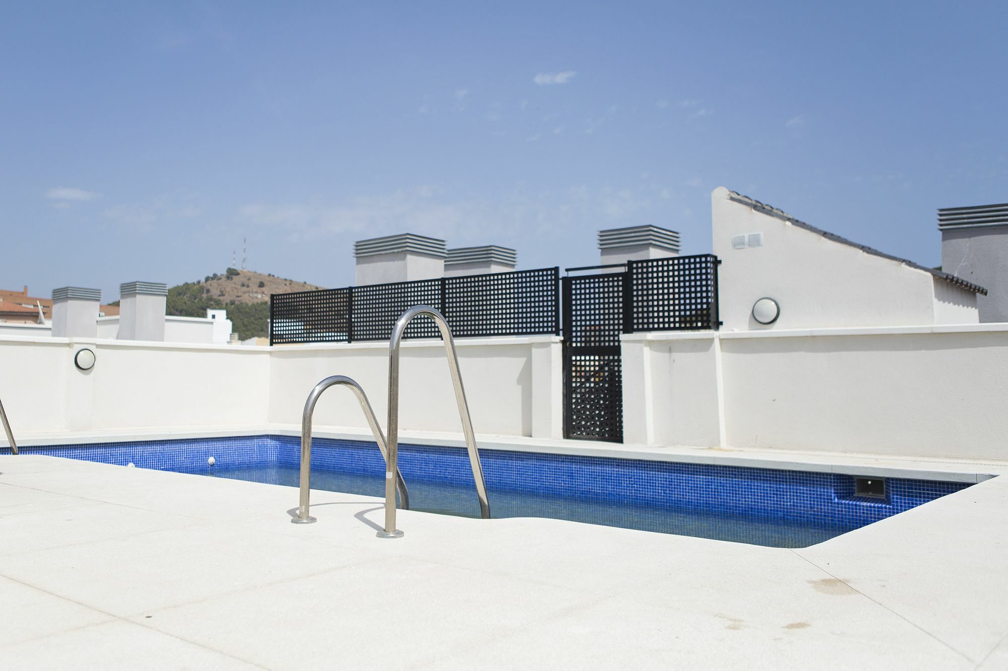Suncity Refino Oriental Con Piscina 말라가 외부 사진